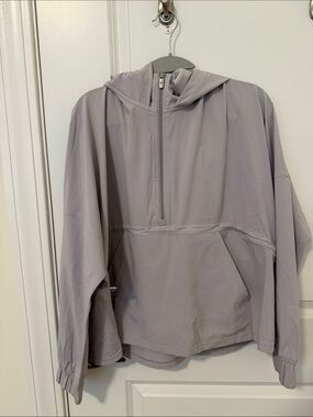 lululemon athletica Light Gray Hooded Half-Zip Pullover